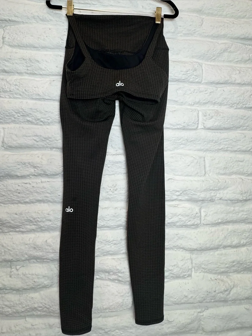 Alo Yoga Olive Green & Black Houndstooth Matching Set